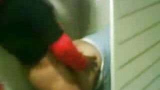 Sala de massagem prostituta caseiro porno brasileiro se masturbando nos peitos do cara